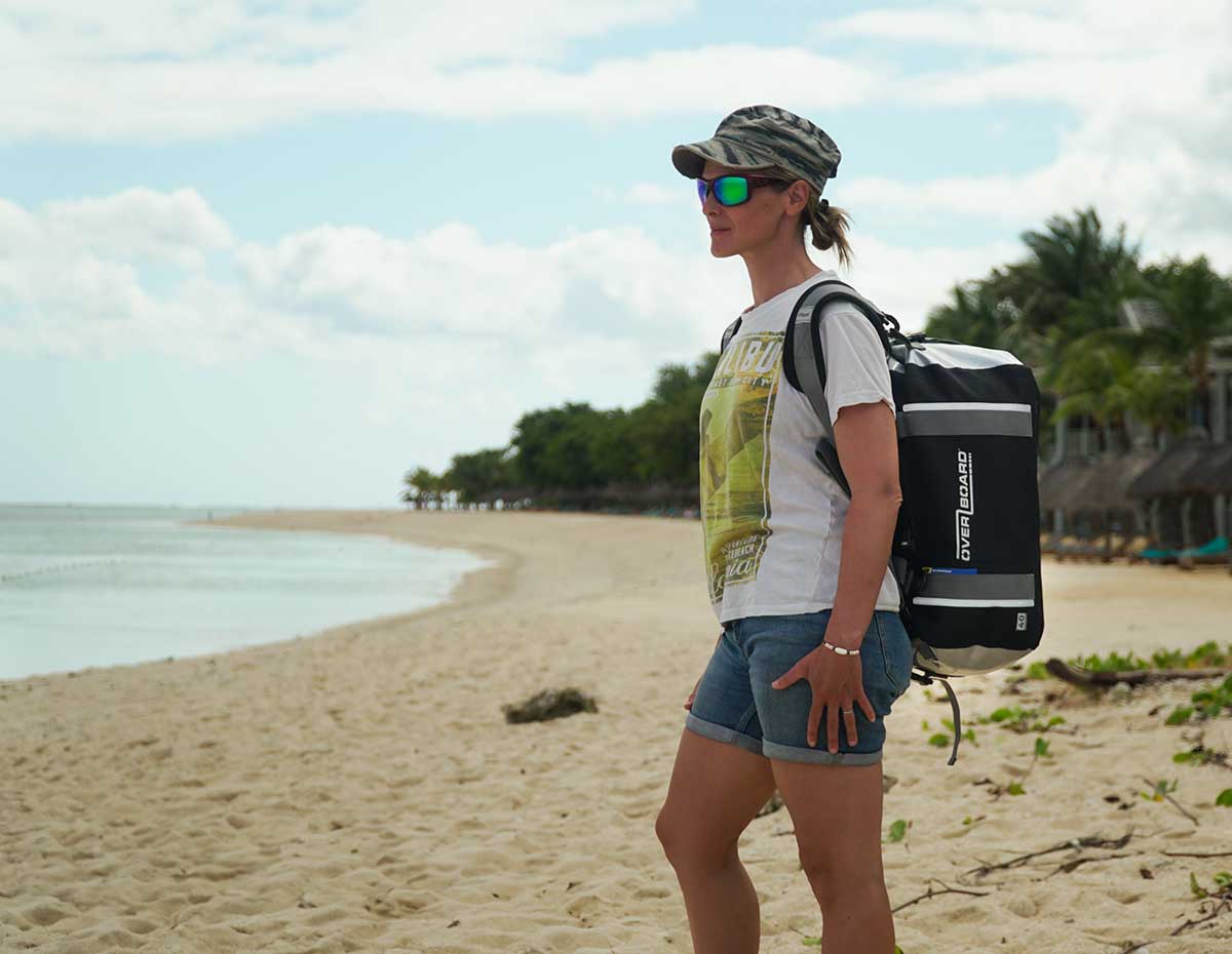 Classic Waterproof Duffel Bag - 90 Litres - Image 7