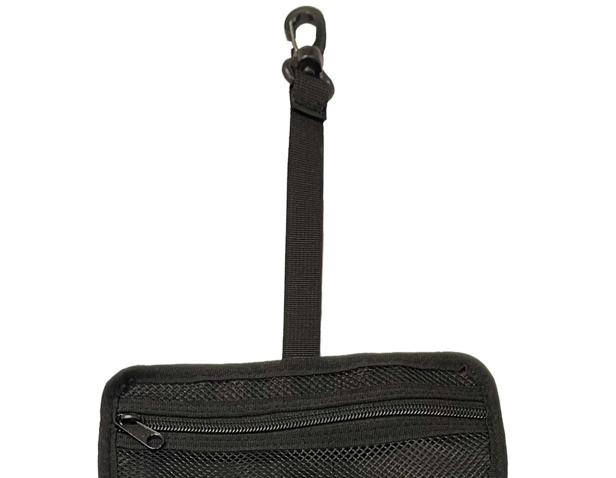 Hanging Travel Wash Bag with Waterproof Zip - Image 6