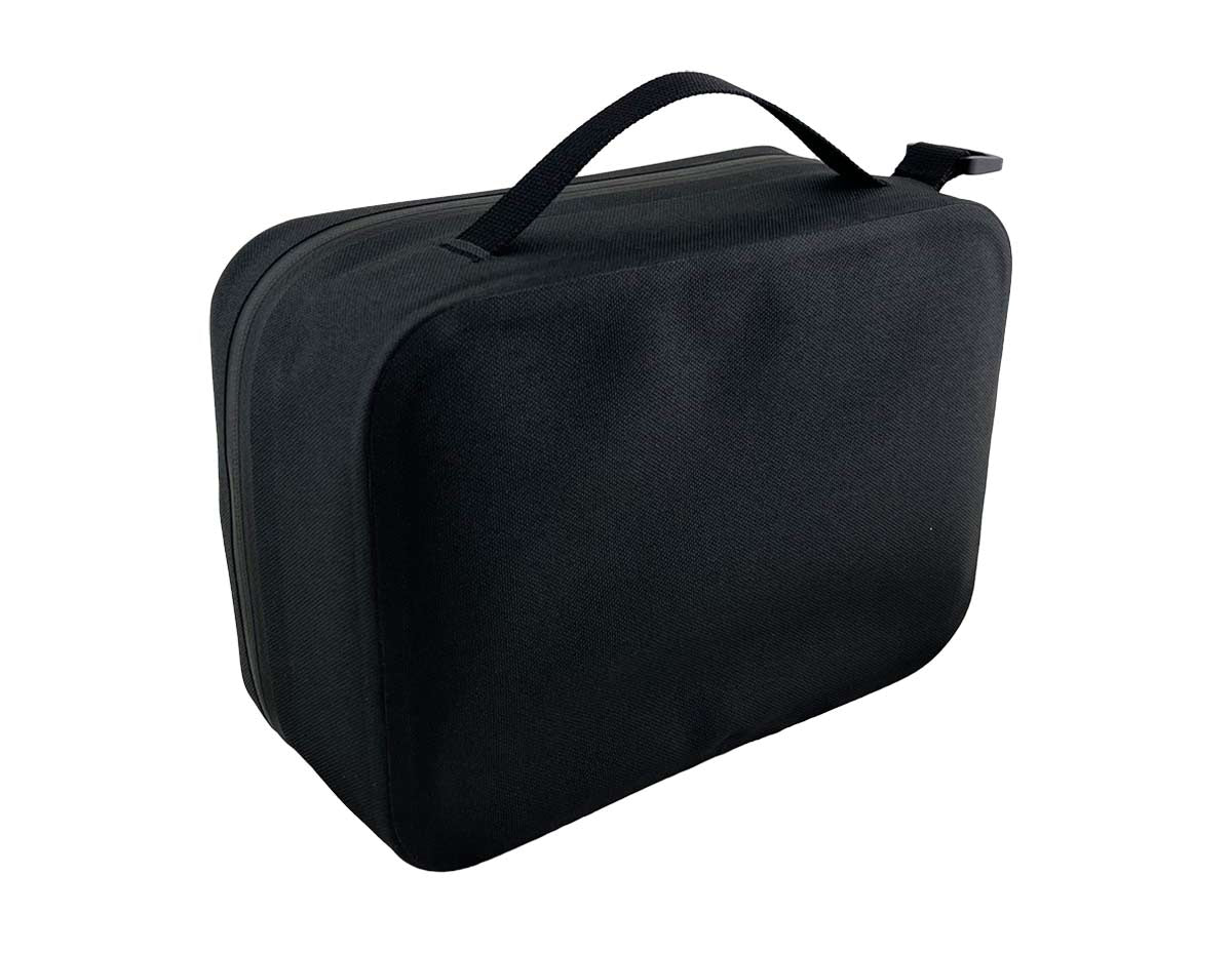 Hanging Travel Wash Bag with Waterproof Zip - Image 8